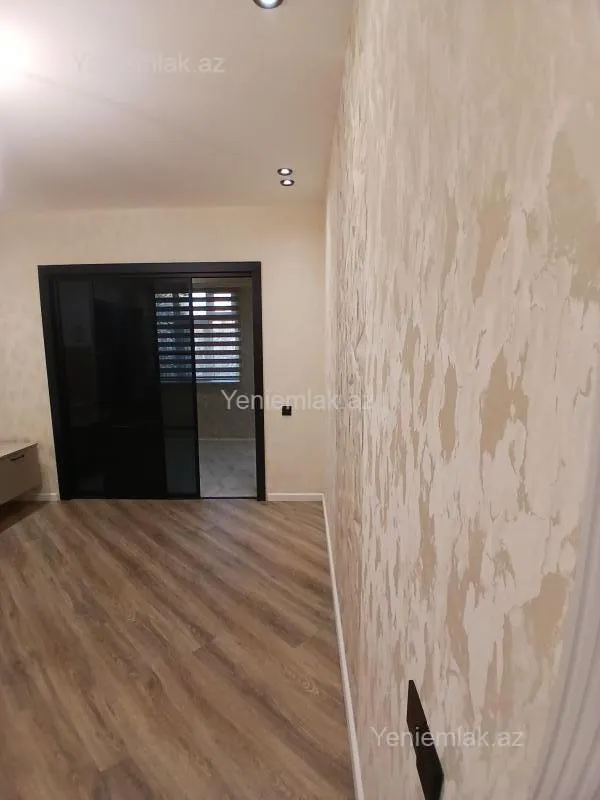 Satılır 2 otaqlı köhnə tikili 45 m²