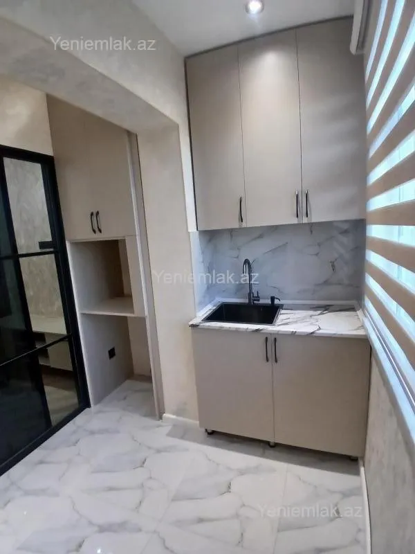 Satılır 2 otaqlı köhnə tikili 45 m²