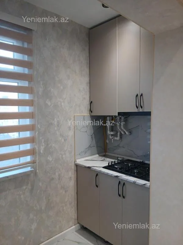 Satılır 2 otaqlı köhnə tikili 45 m²