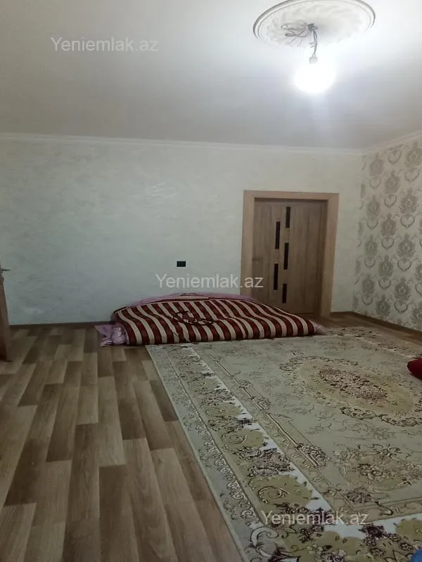 Satılır 4 otaqlı həyət evi 85 m²
