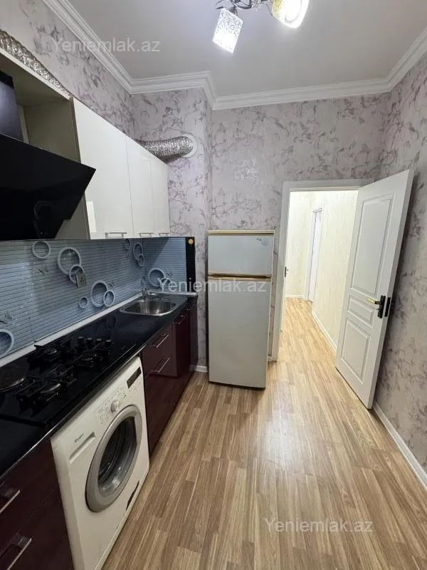 Satılır 2 otaqlı yeni tikili 64 m²