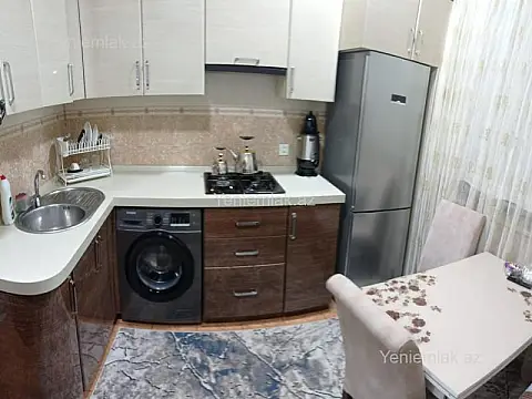 Satılır 2 otaqlı köhnə tikili 55 m²
