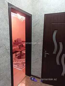 Satılır 2 otaqlı köhnə tikili 55 m²