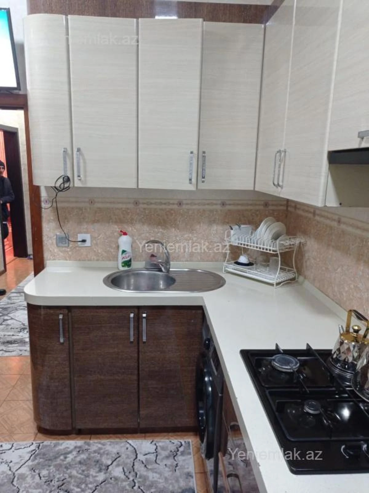 Satılır 2 otaqlı köhnə tikili 55 m²