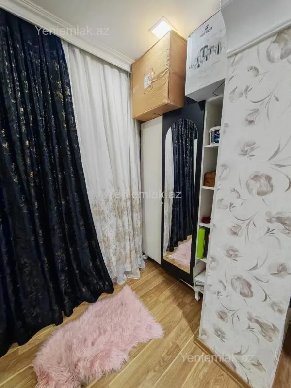 Satılır 3 otaqlı köhnə tikili 68 m²