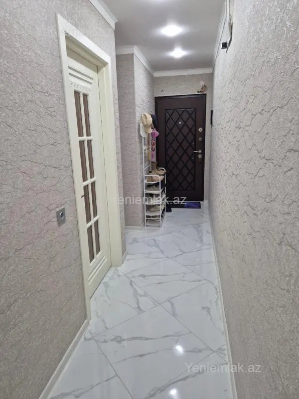 Satılır 2 otaqlı köhnə tikili 45 m²