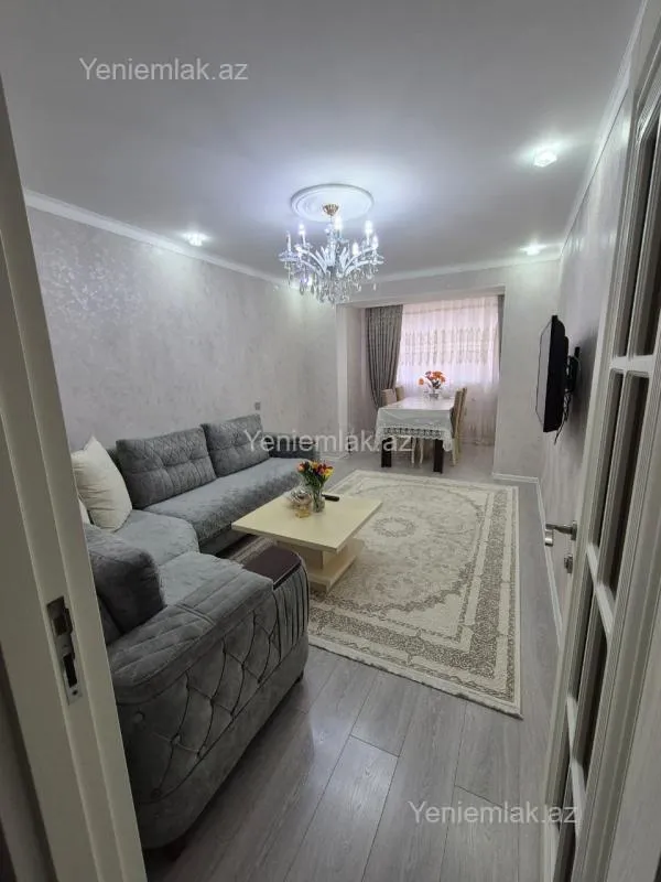 Satılır 2 otaqlı köhnə tikili 45 m²