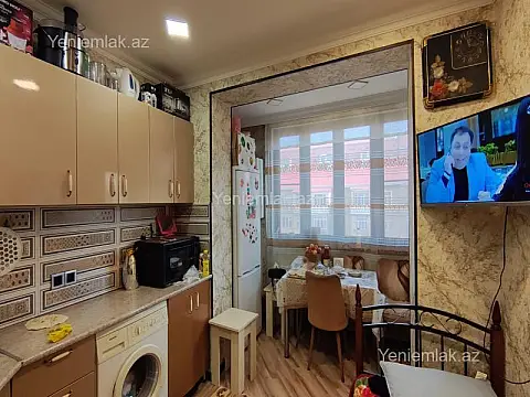 Satılır 2 otaqlı köhnə tikili 56 m²