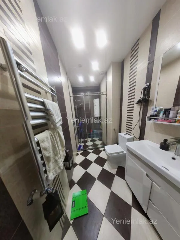 Satılır 2 otaqlı yeni tikili 86 m²