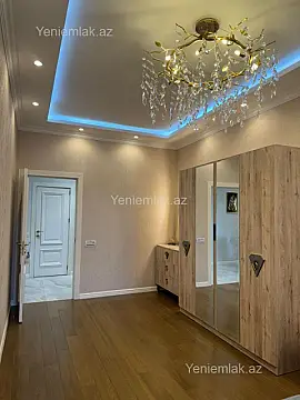 Satılır 3 otaqlı yeni tikili 115 m²