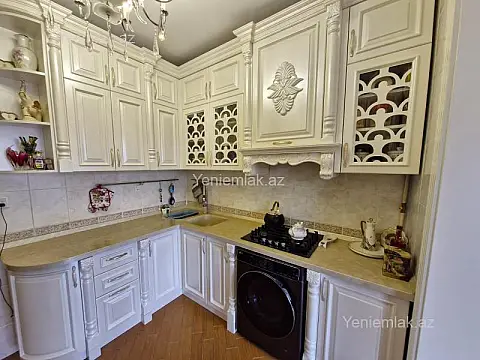 Satılır 2 otaqlı köhnə tikili 90 m² — Sumqayıt 2 otaq 90.00 m²