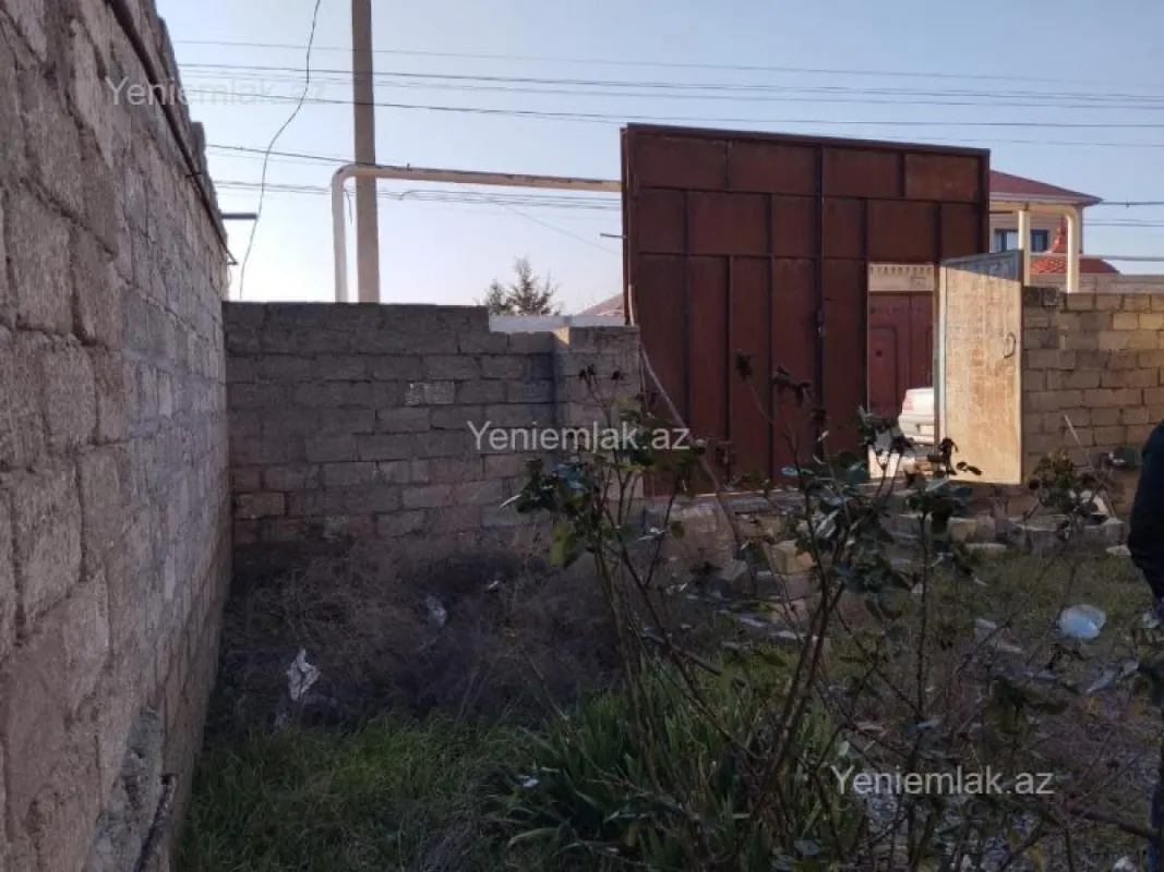 Satılır 6 otaqlı həyət evi 192 m²