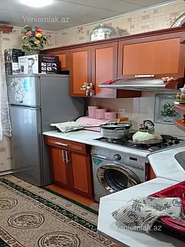 Satılır 3 otaqlı köhnə tikili 72 m²