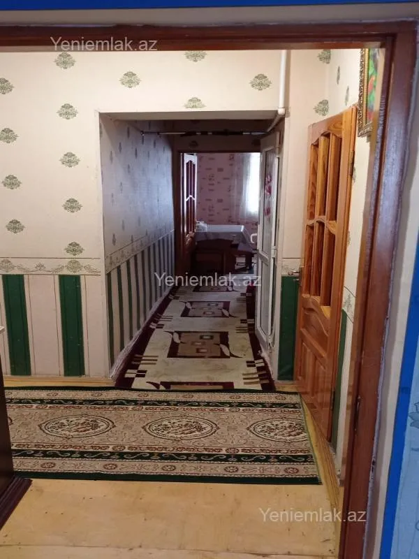 Satılır 3 otaqlı köhnə tikili 72 m²