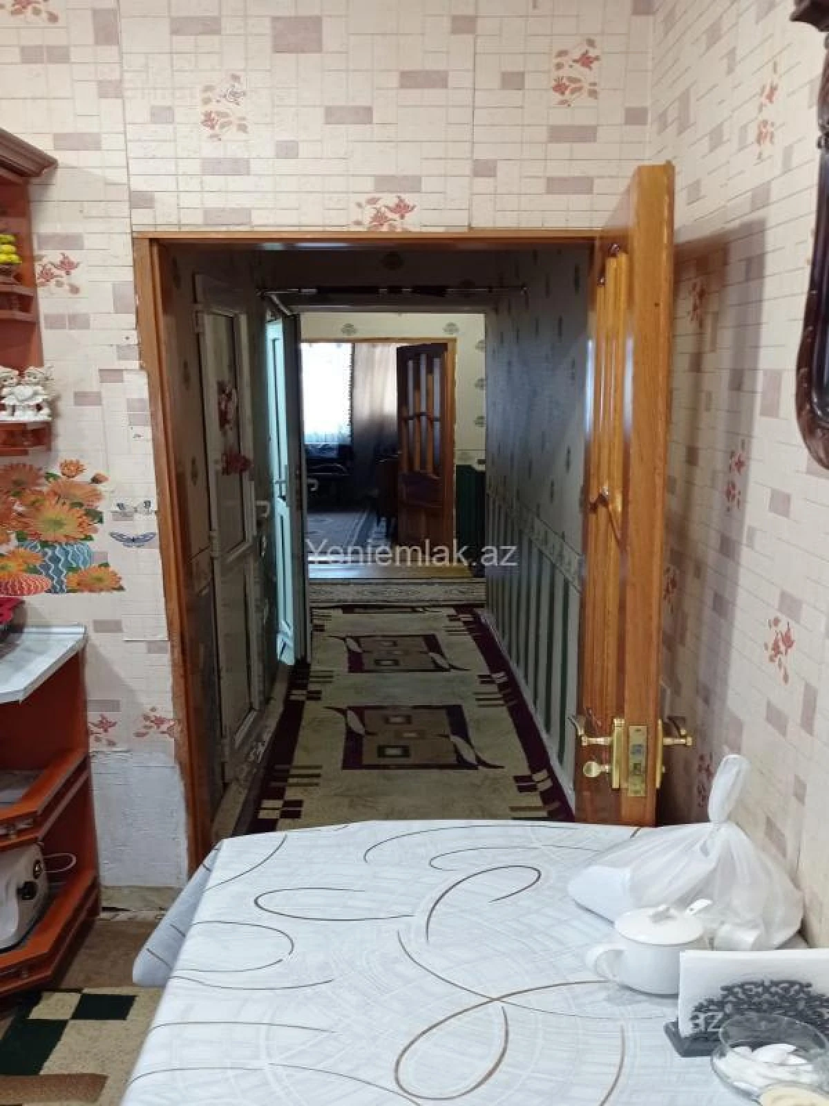 Satılır 3 otaqlı köhnə tikili 72 m²