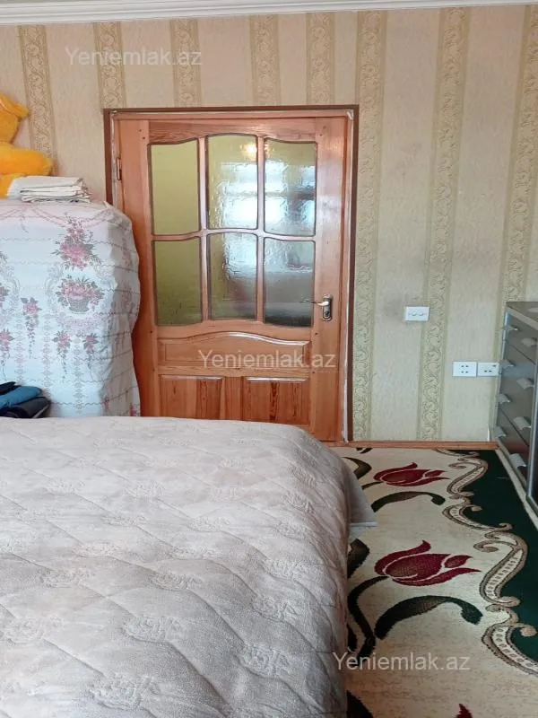 Satılır 3 otaqlı köhnə tikili 72 m²