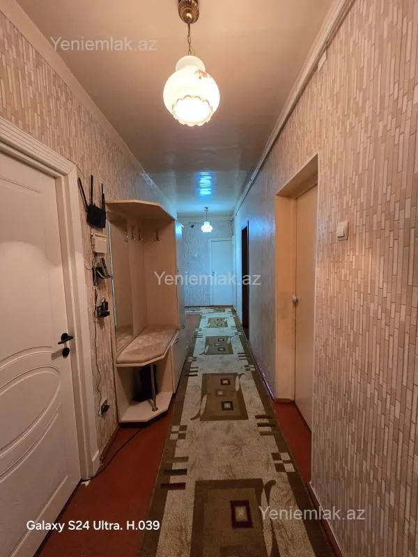 Satılır 5 otaqlı köhnə tikili 100 m²