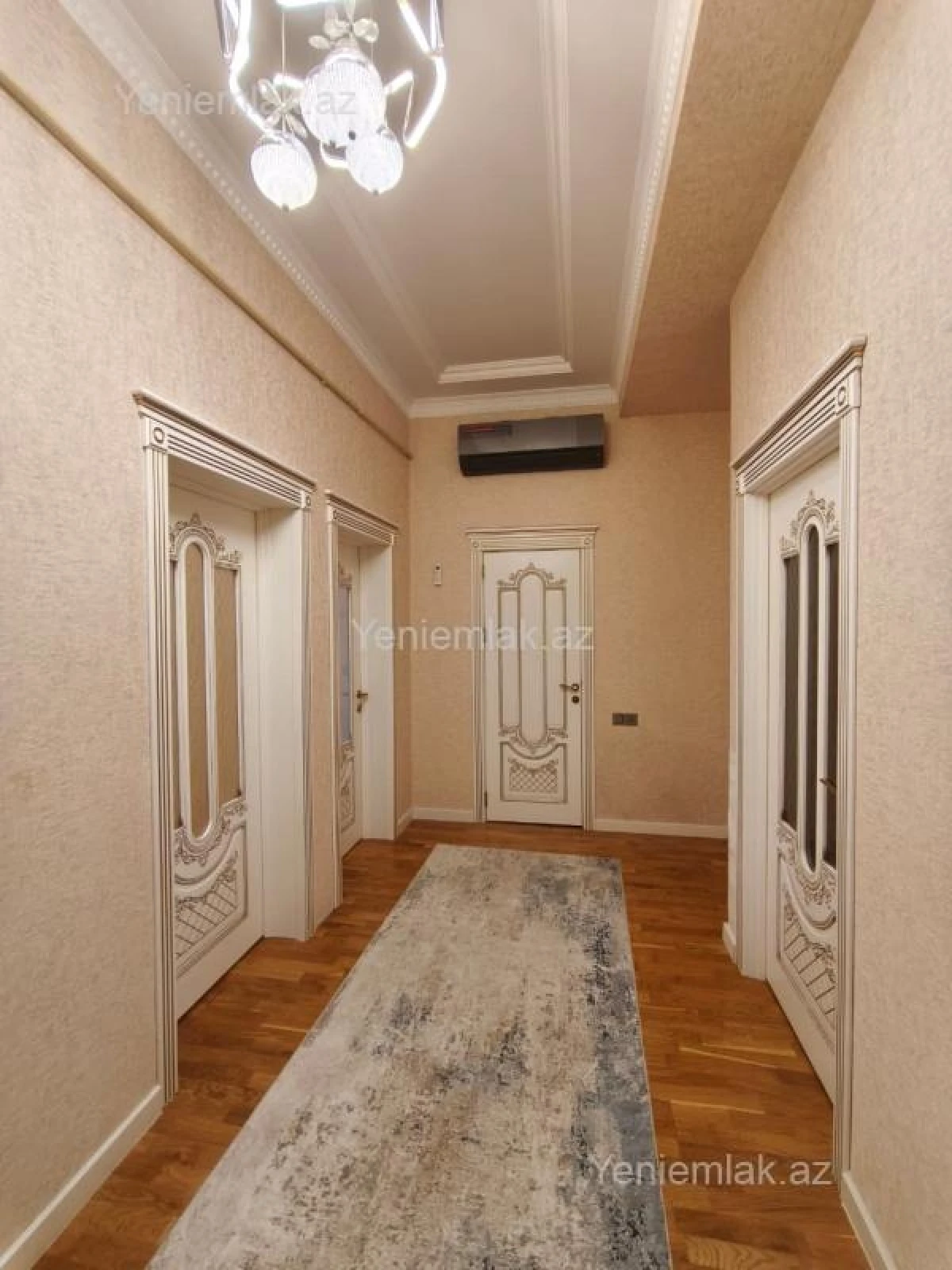 Satılır 3 otaqlı yeni tikili 120 m²