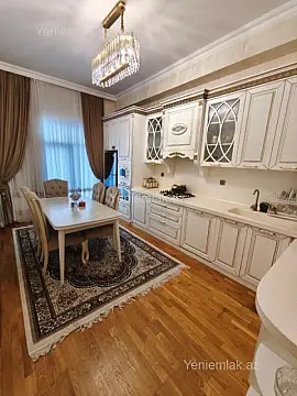 Satılır 3 otaqlı yeni tikili 120 m²