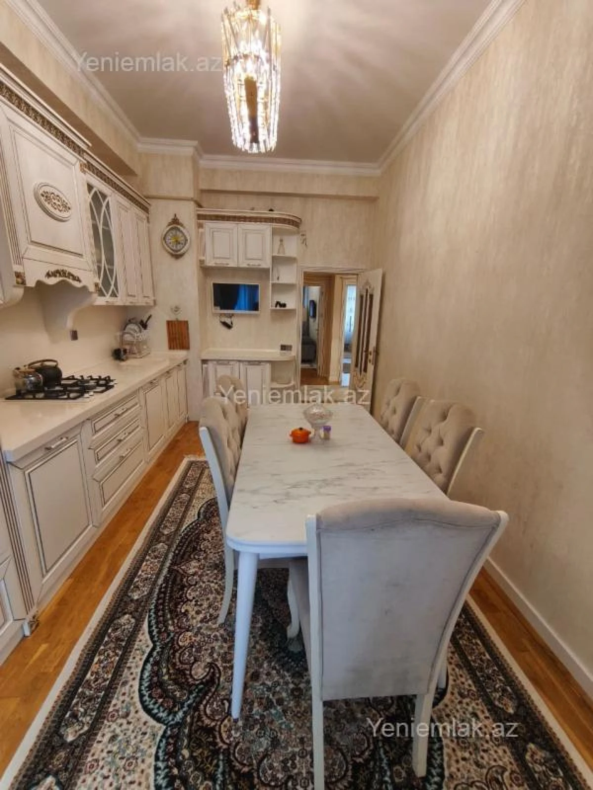 Satılır 3 otaqlı yeni tikili 120 m²