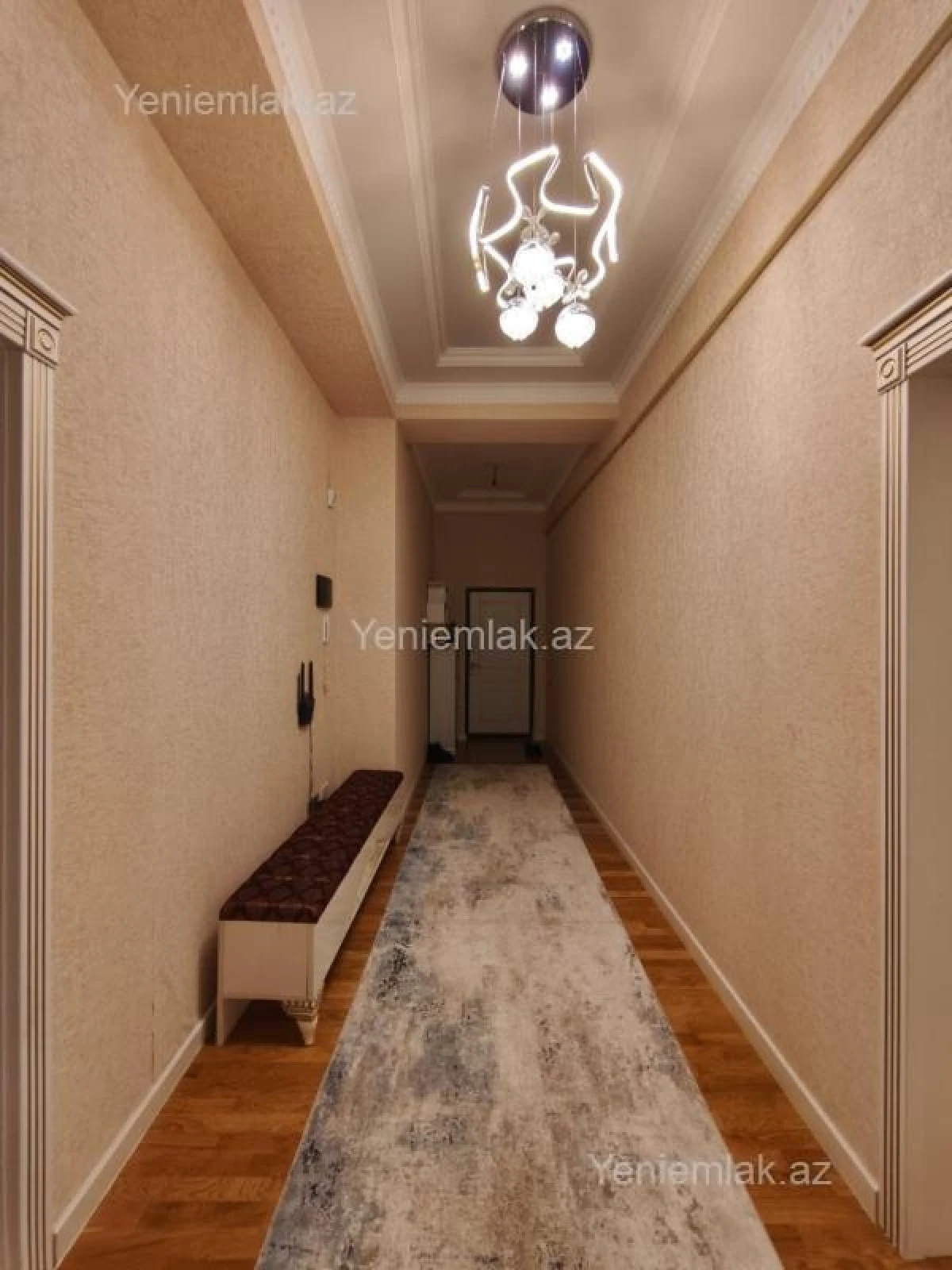 Satılır 3 otaqlı yeni tikili 120 m²