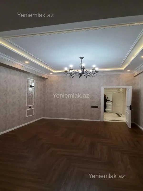 Satılır 3 otaqlı yeni tikili 108 m²