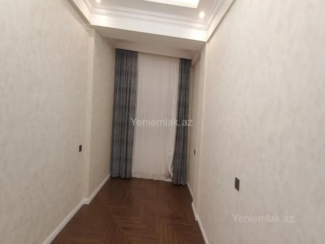 Satılır 3 otaqlı yeni tikili 108 m²