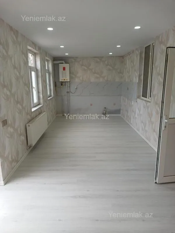 Satılır 3 otaqlı yeni tikili 60 m²
