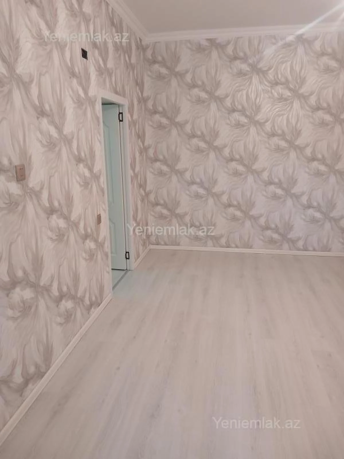 Satılır 3 otaqlı yeni tikili 60 m²