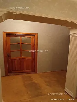 Satılır 3 otaqlı köhnə tikili 78 m²