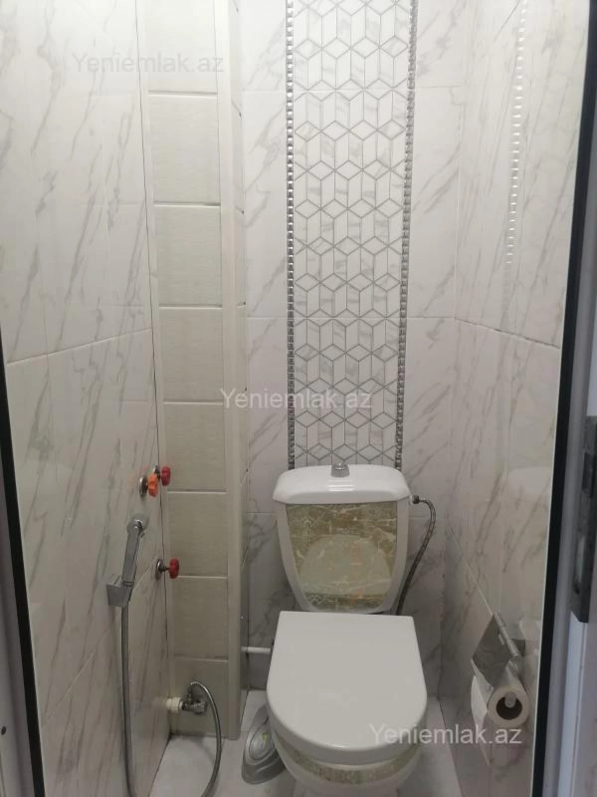 Satılır 3 otaqlı köhnə tikili 78 m²