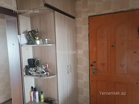 Satılır 3 otaqlı köhnə tikili 78 m²