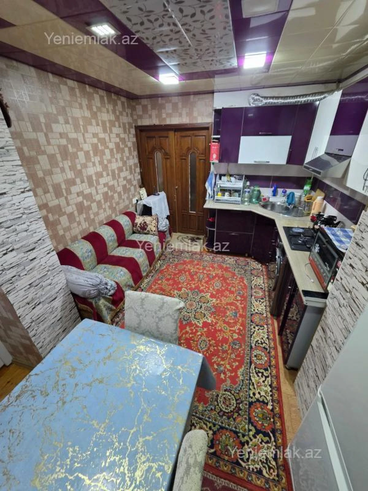 Satılır 3 otaqlı köhnə tikili 75 m²