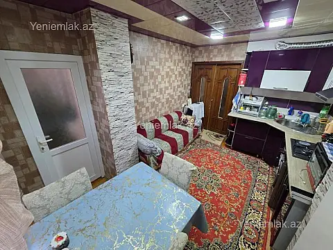 Satılır 3 otaqlı köhnə tikili 75 m²