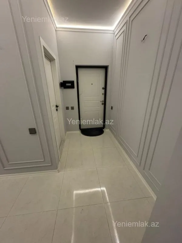 Satılır 2 otaqlı yeni tikili 62 m²