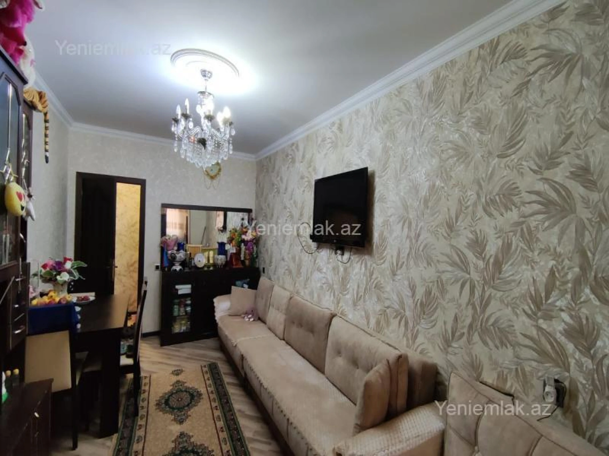 Satılır 2 otaqlı köhnə tikili 55 m²