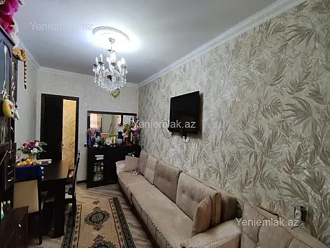 Satılır 2 otaqlı köhnə tikili 55 m²