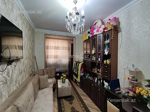 Satılır 2 otaqlı köhnə tikili 55 m²