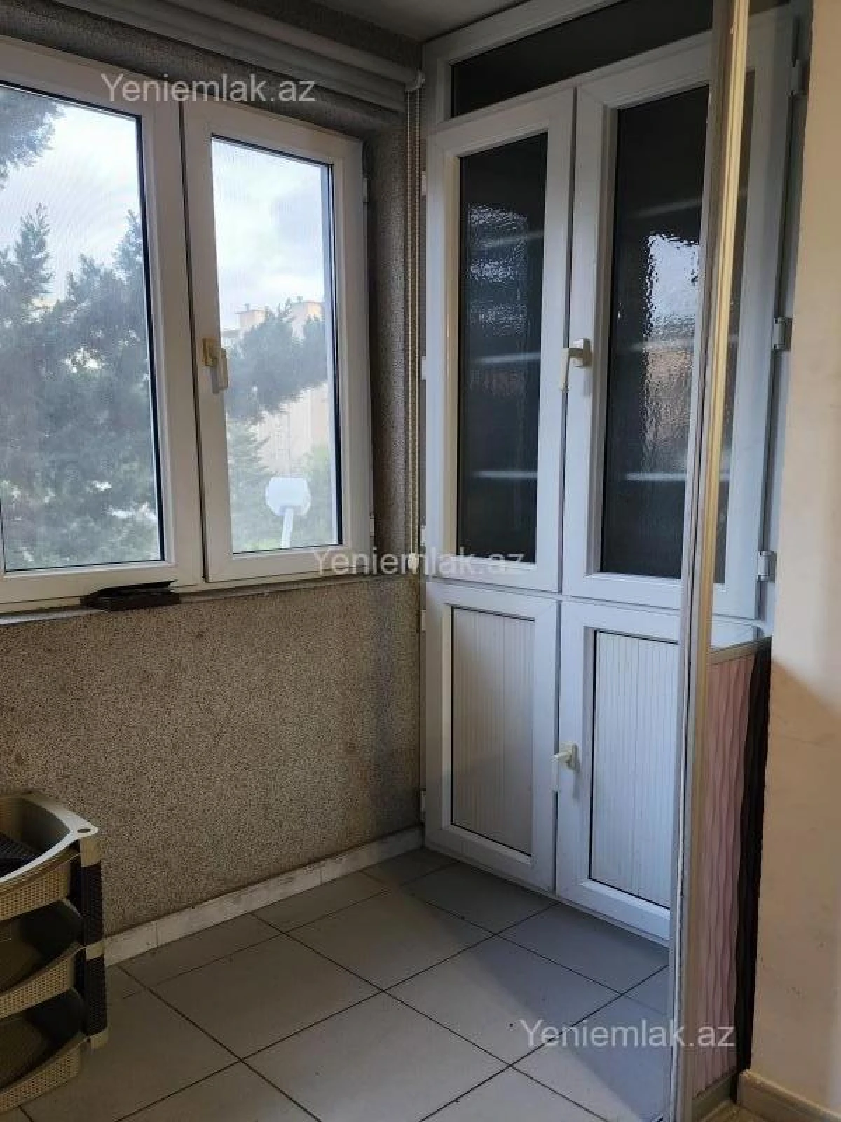 Satılır 3 otaqlı köhnə tikili 80 m²