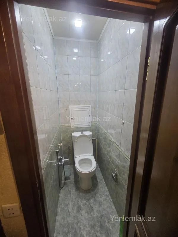 Satılır 3 otaqlı köhnə tikili 80 m²