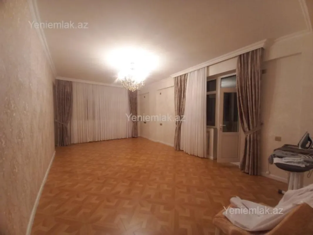 Satılır 4 otaqlı yeni tikili 128 m²