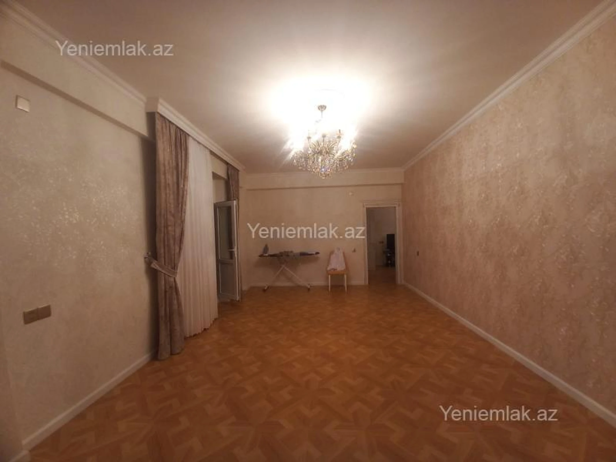 Satılır 4 otaqlı yeni tikili 128 m²
