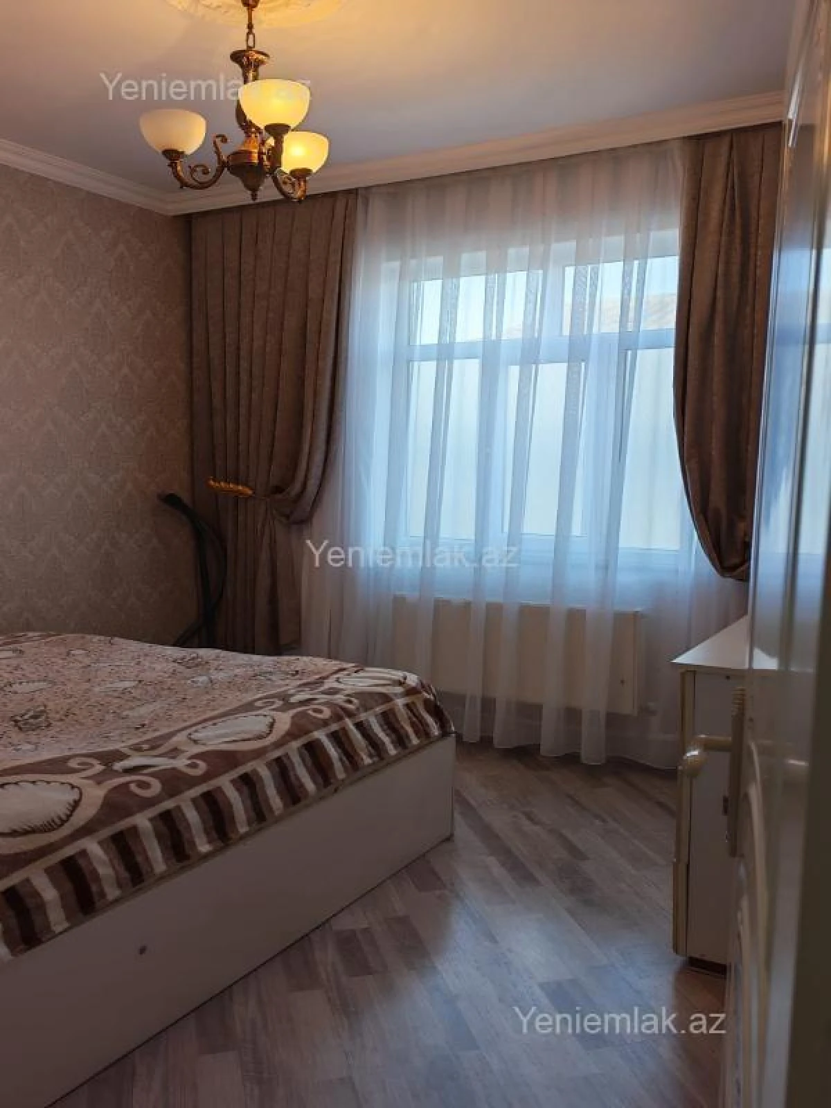 Satılır 4 otaqlı həyət evi 100 m²