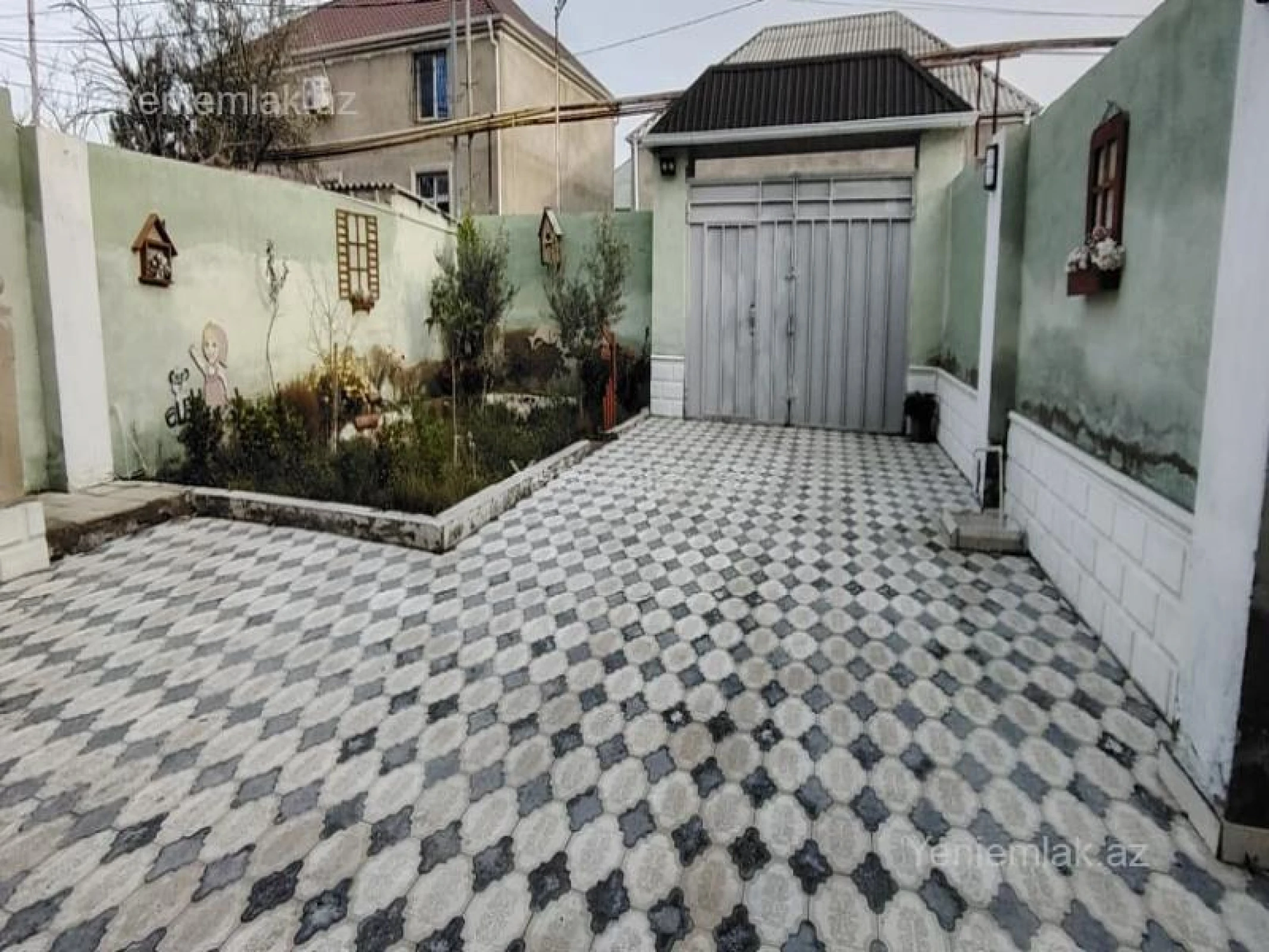 Satılır 4 otaqlı həyət evi 100 m²