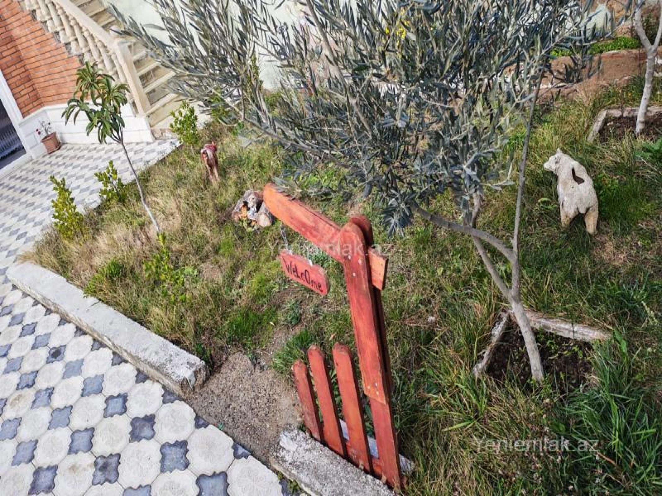 Satılır 4 otaqlı həyət evi 100 m²