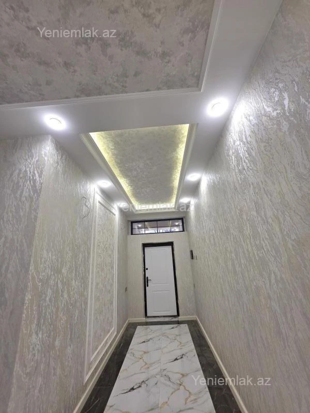 Satılır 7 otaqlı həyət evi 360 m²