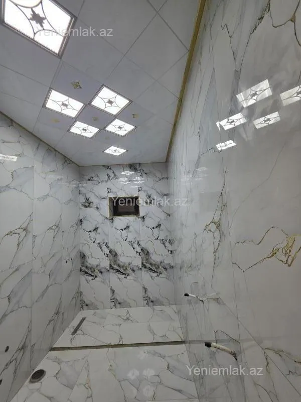 Satılır 7 otaqlı həyət evi 360 m²