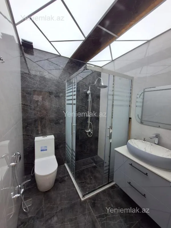 Satılır 3 otaqlı yeni tikili 100 m²