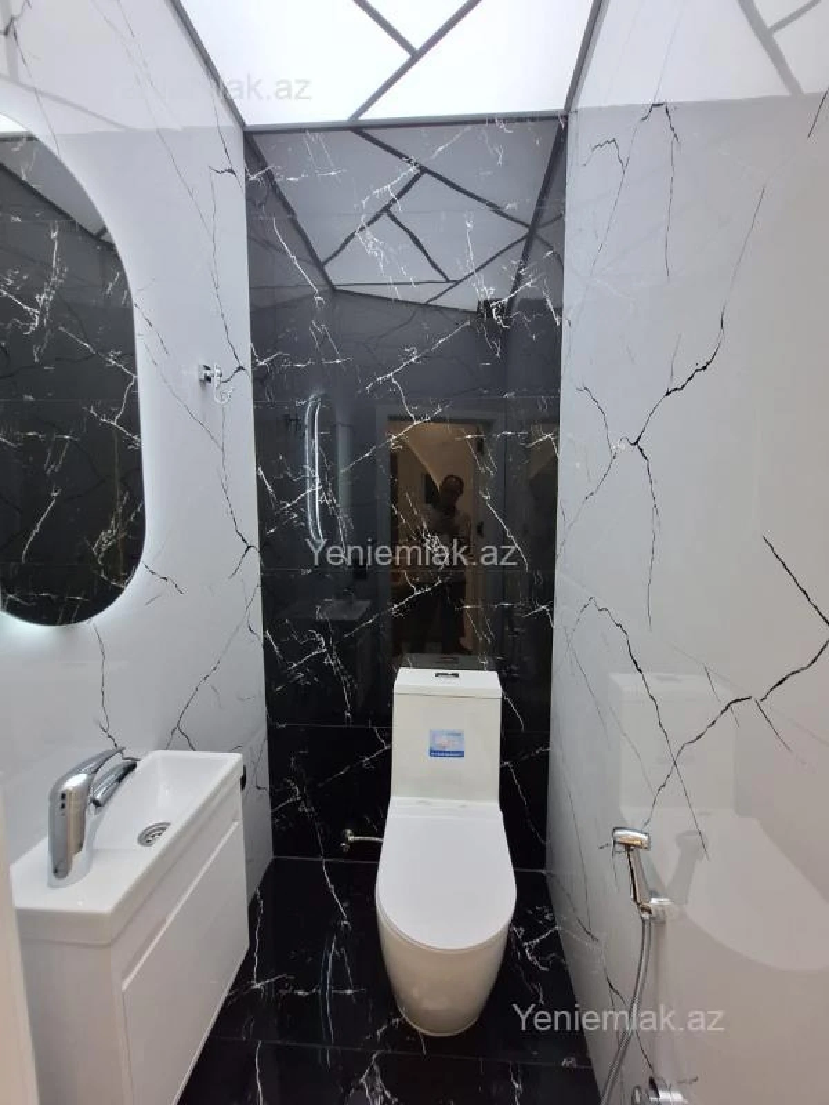 Satılır 3 otaqlı yeni tikili 100 m²