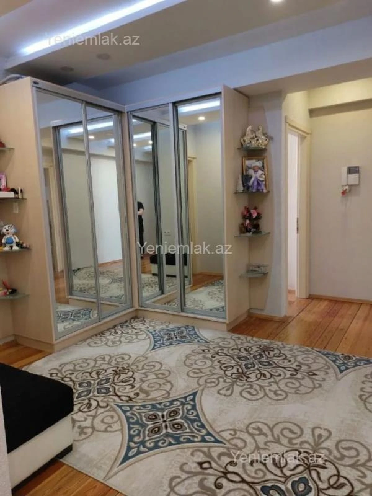 Satılır 3 otaqlı yeni tikili 85 m²